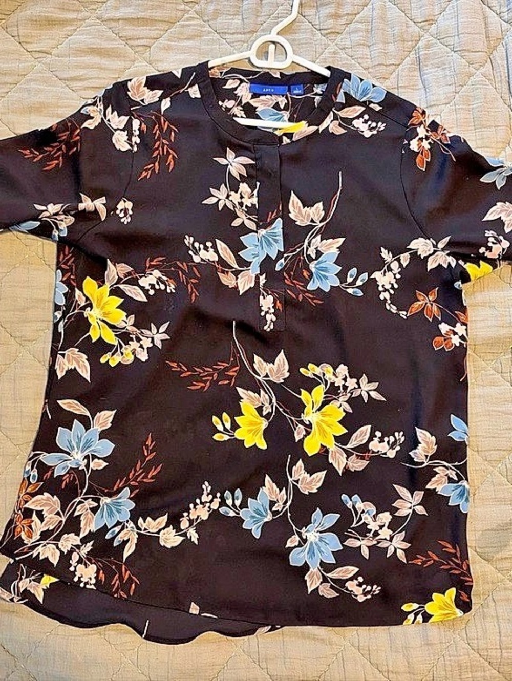 APT. 9 Floral Zip-Front Blouse in Navy Size large